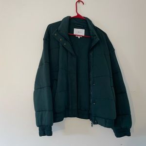 Lou & Grey zip up puffy jacket